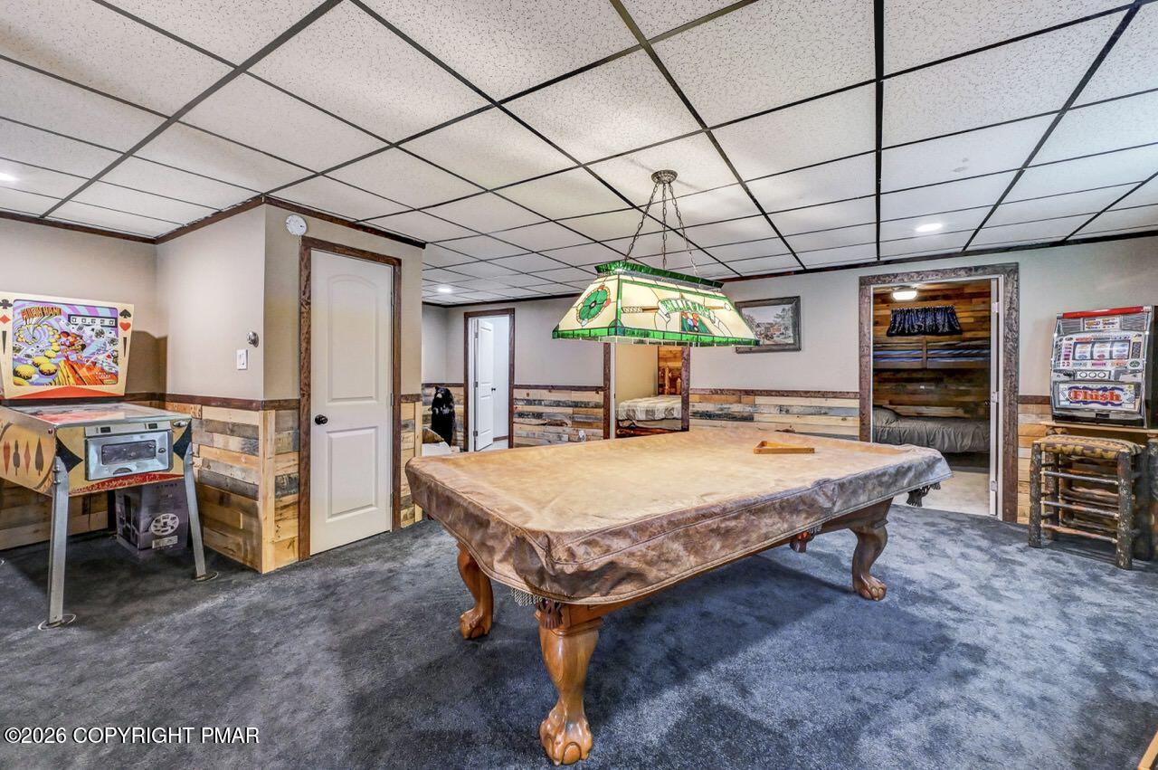 Albrightsville, Pennsylvania, 18210, United States, 5 Bedrooms Bedrooms, ,4 BathroomsBathrooms,Residential,Active,2043121