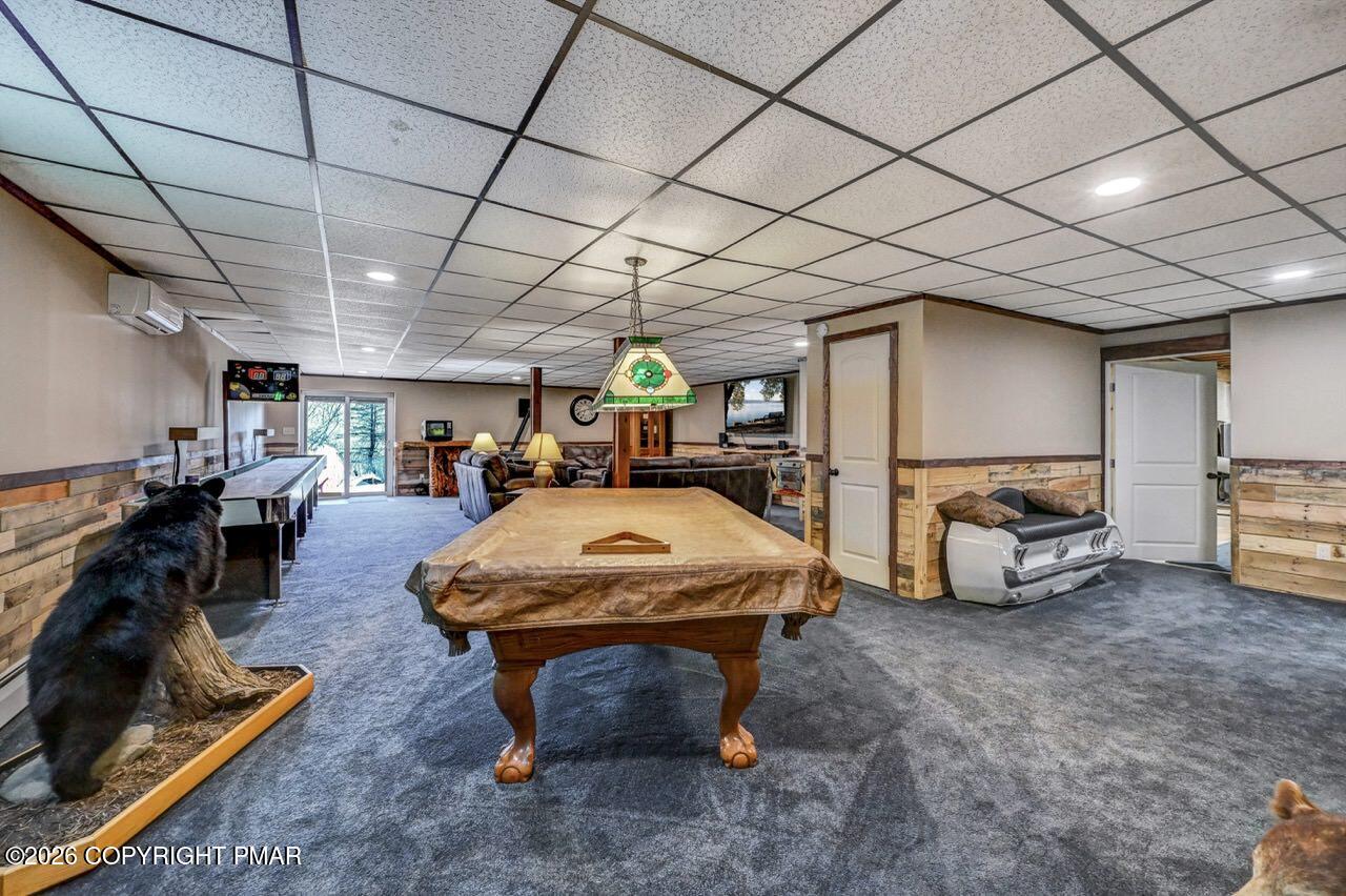 Albrightsville, Pennsylvania, 18210, United States, 5 Bedrooms Bedrooms, ,4 BathroomsBathrooms,Residential,Active,2043121