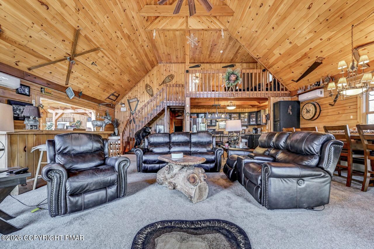 Albrightsville, Pennsylvania, 18210, United States, 5 Bedrooms Bedrooms, ,4 BathroomsBathrooms,Residential,Active,2043121