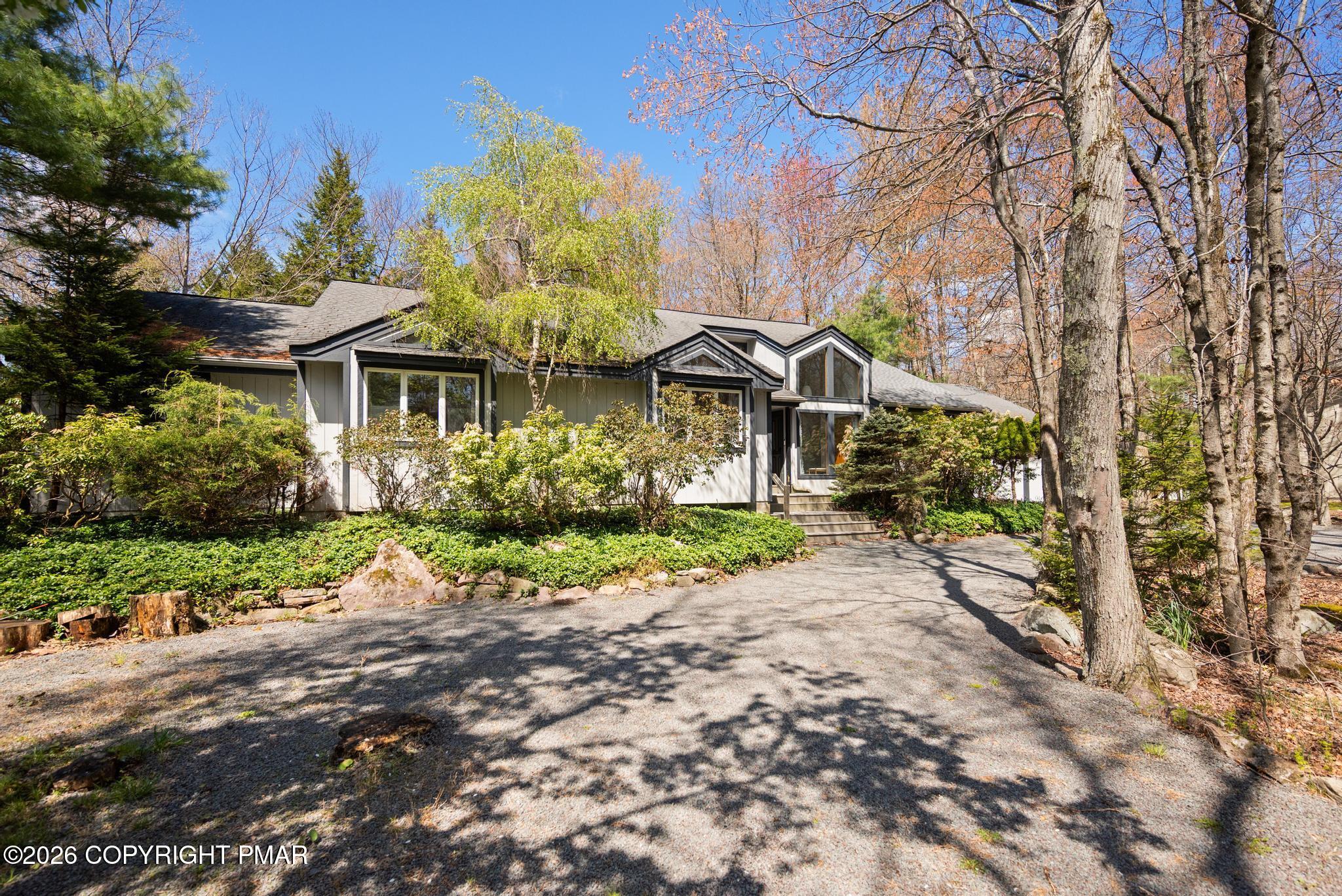 576 Conestoga Trail
