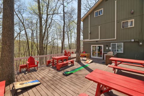 163 Cambridge Court Bushkill PA 18324