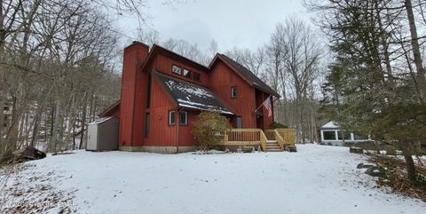 6298 Decker Road Bushkill PA 18324
