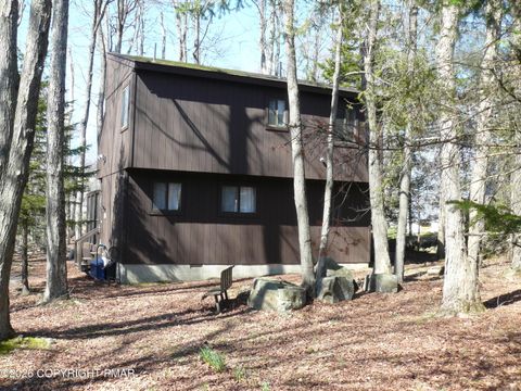 Homes For Sale - 1148 Country Place Drive<br/> Tobyhanna, PA 18466