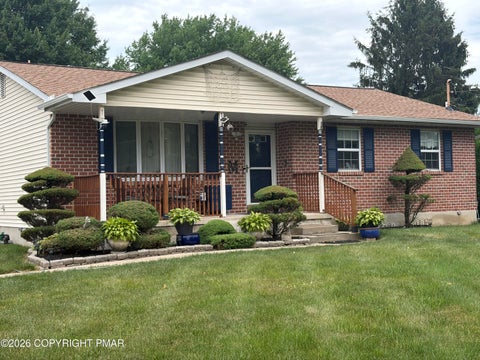 Homes For Sale - 568 E West Street<br/> Northampton County, Wind Gap, PA 18091