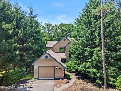 2161 Oak Hill Drive Buck Hill Falls PA 18323