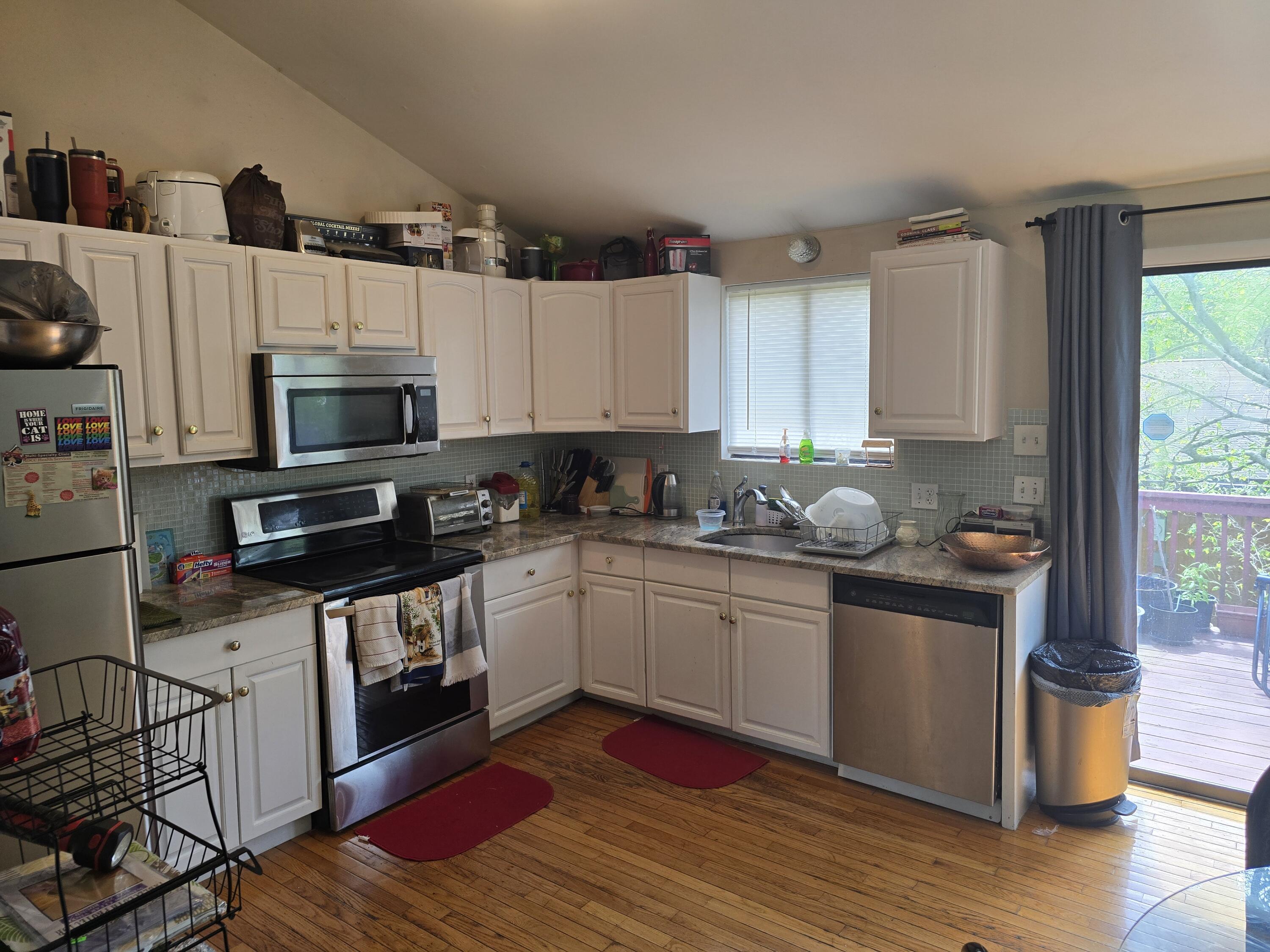 3076 Briarwood Drive, Coolbaugh Township, Pennsylvania image 4