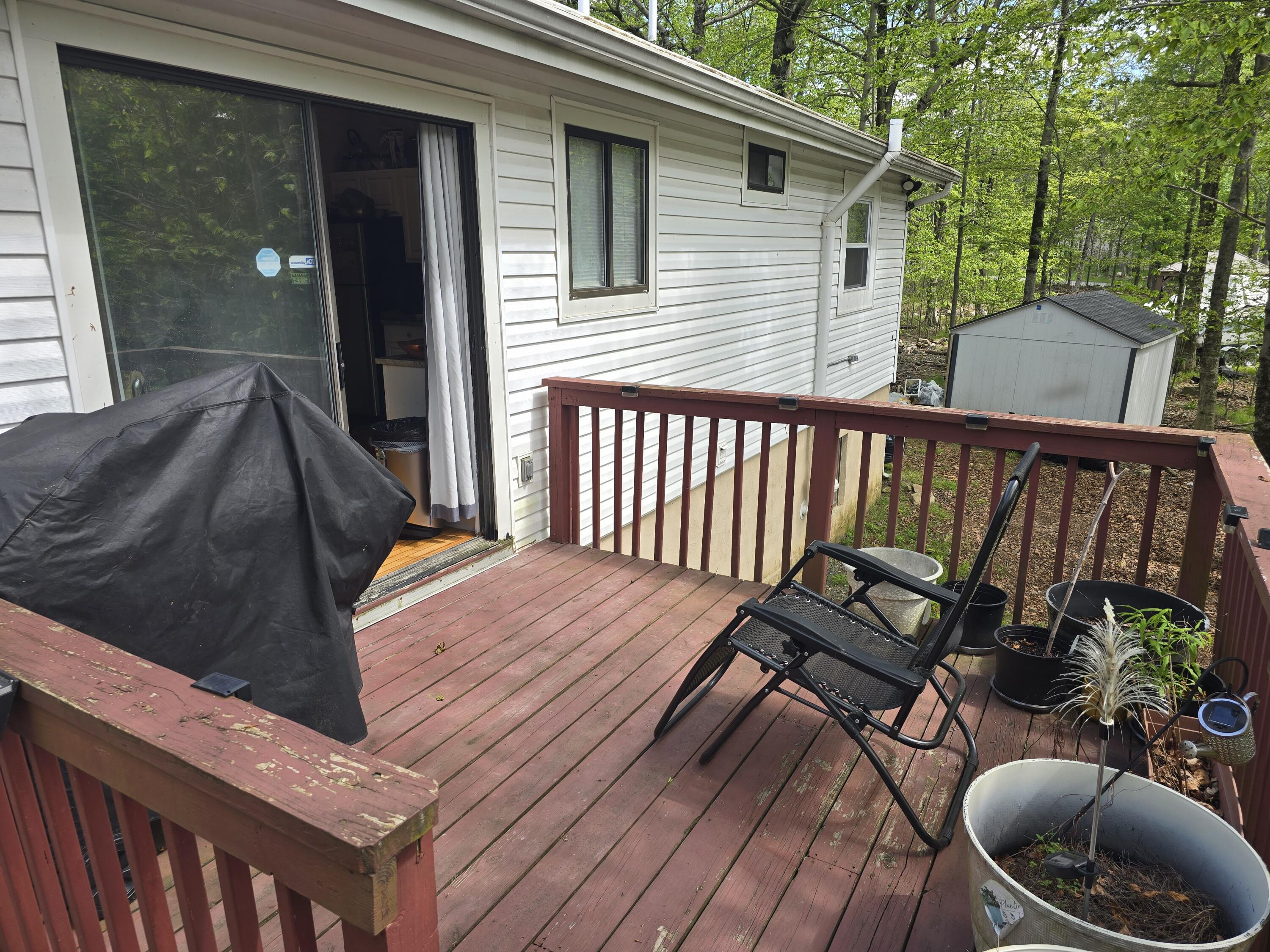 3076 Briarwood Drive, Coolbaugh Township, Pennsylvania image 25
