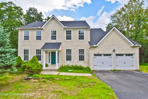 557 Marco Way East Stroudsburg PA 18302