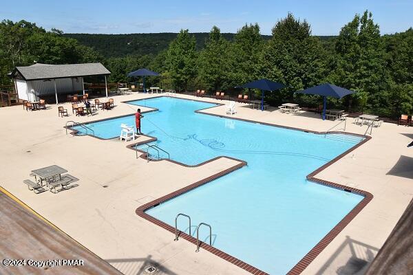5022 E Woodbridge Drive, Bushkill, Pennsylvania image 50