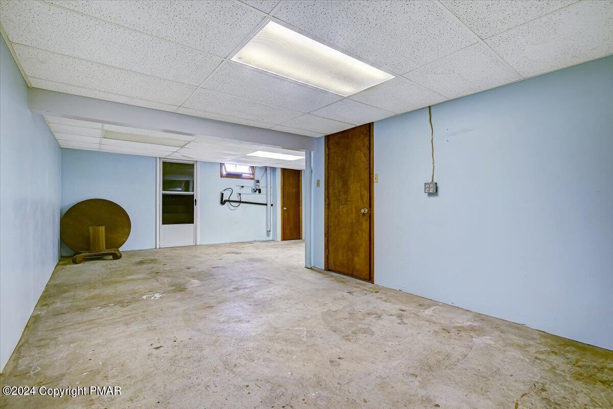 7652 Kings Highway, New Tripoli, Pennsylvania image 32