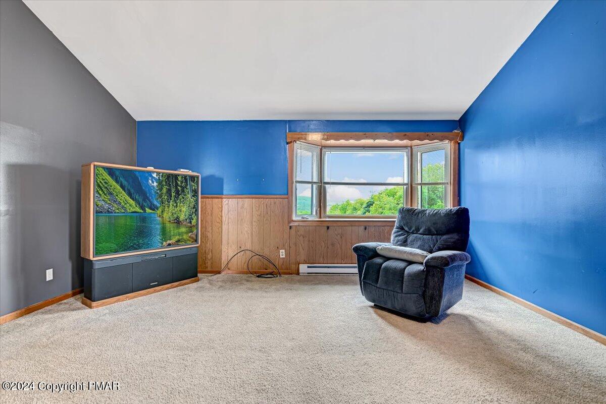 7652 Kings Highway, New Tripoli, Pennsylvania image 7