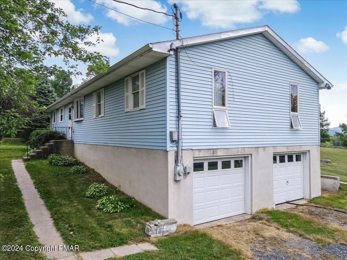 7652 Kings Highway, New Tripoli, Pennsylvania image 4