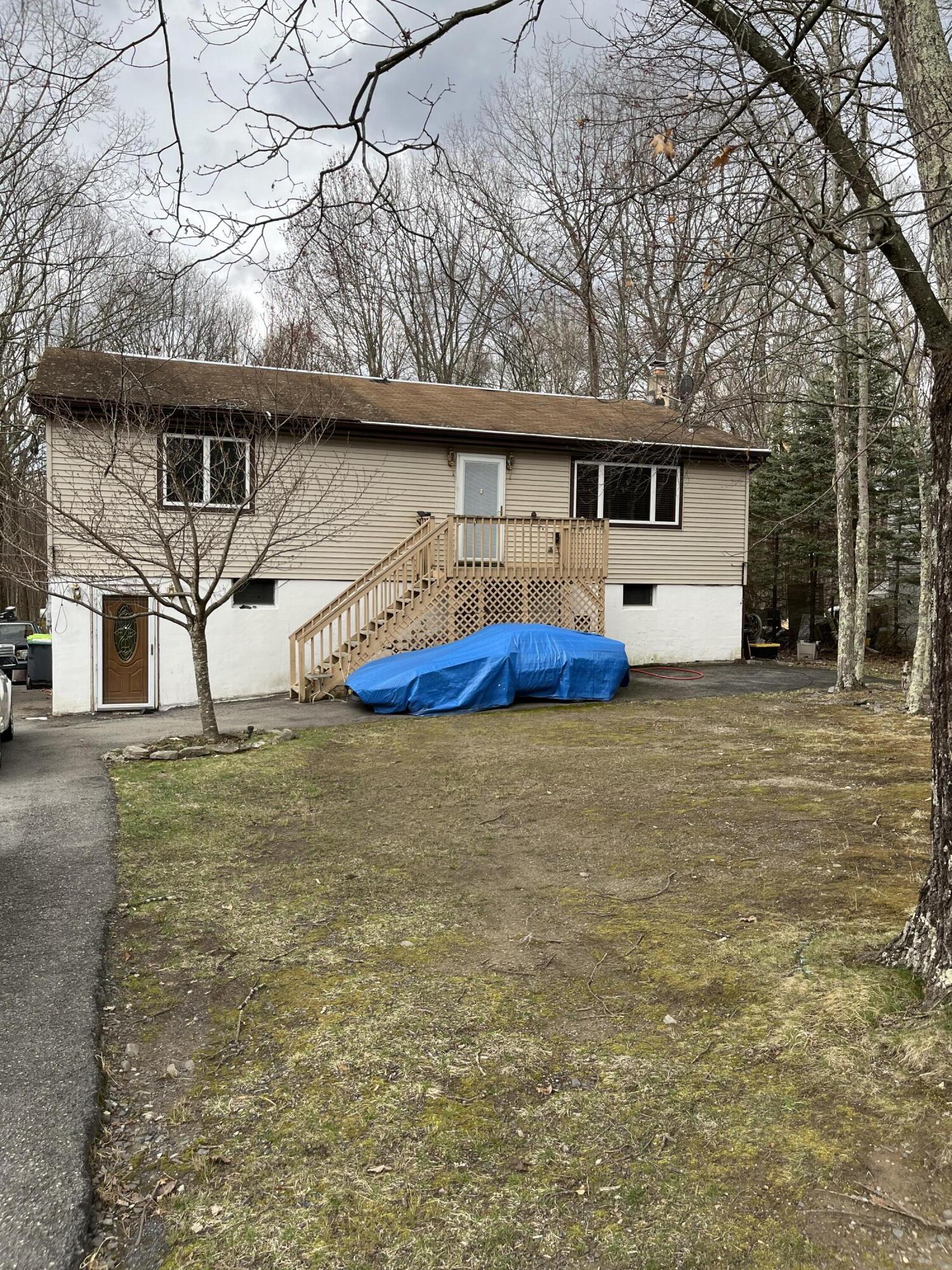2221 Eagle Path, Bushkill, Pennsylvania image 2