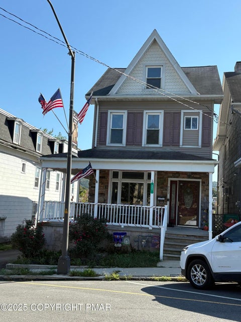 Homes For Rent - 227 South Street<br/> Lehighton, PA 18235
