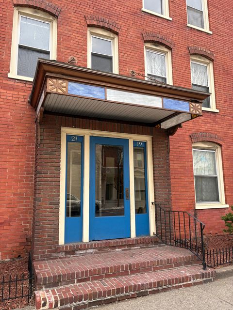 19 S 7th Street Stroudsburg PA 18360