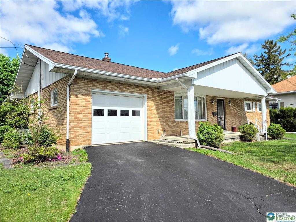 280 S 9th Street, Lehighton, Pennsylvania image 3