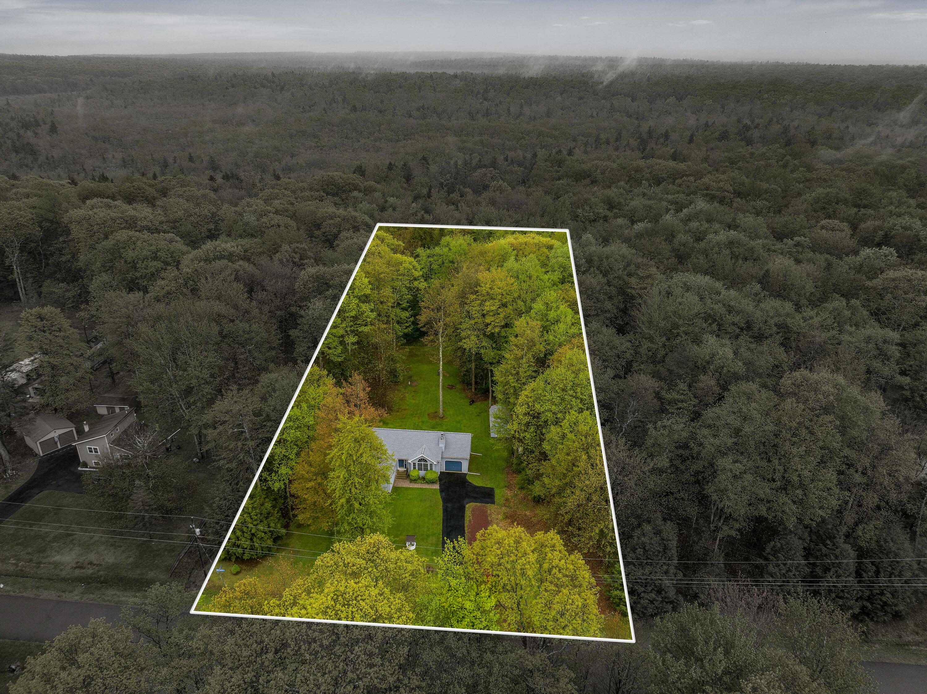 426 Tranquility Court, Long Pond, Pennsylvania image 5