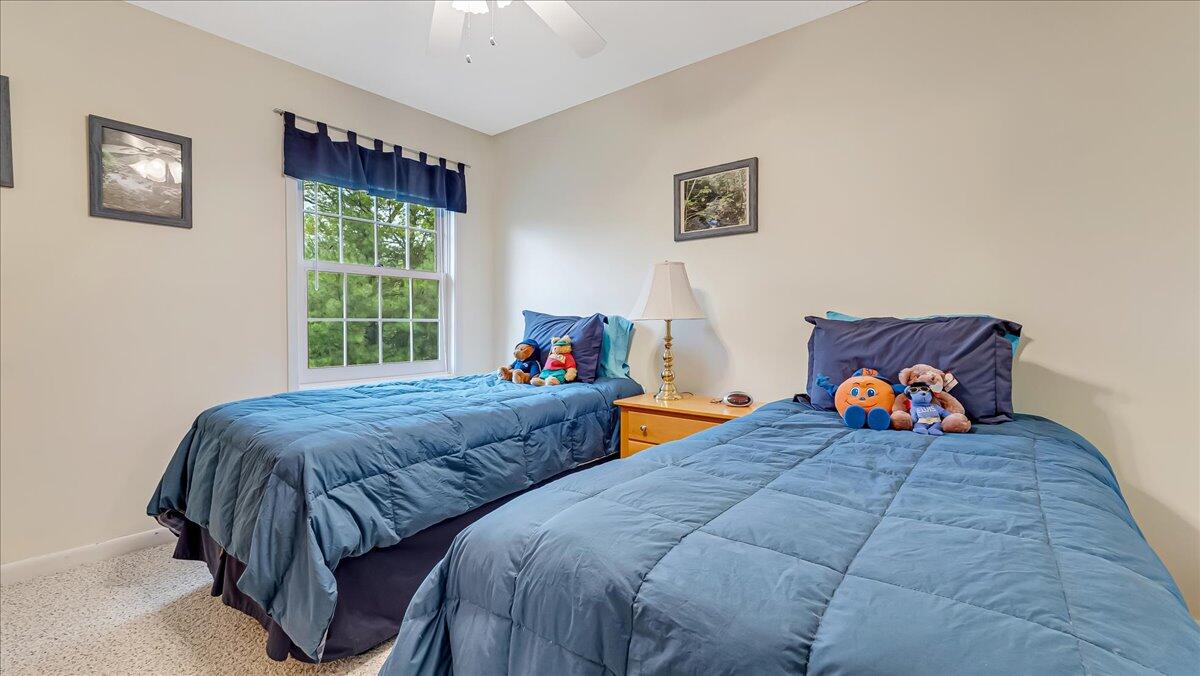 2196 Oak Hill Drive, Buck Hill Falls, Pennsylvania image 33