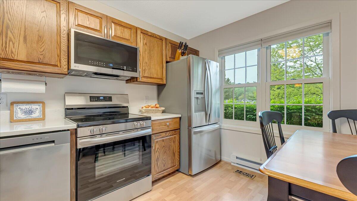 2196 Oak Hill Drive, Buck Hill Falls, Pennsylvania image 16