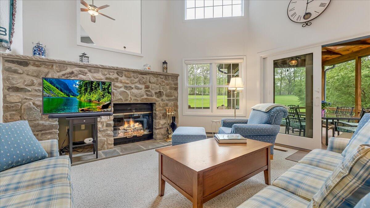 2196 Oak Hill Drive, Buck Hill Falls, Pennsylvania image 10