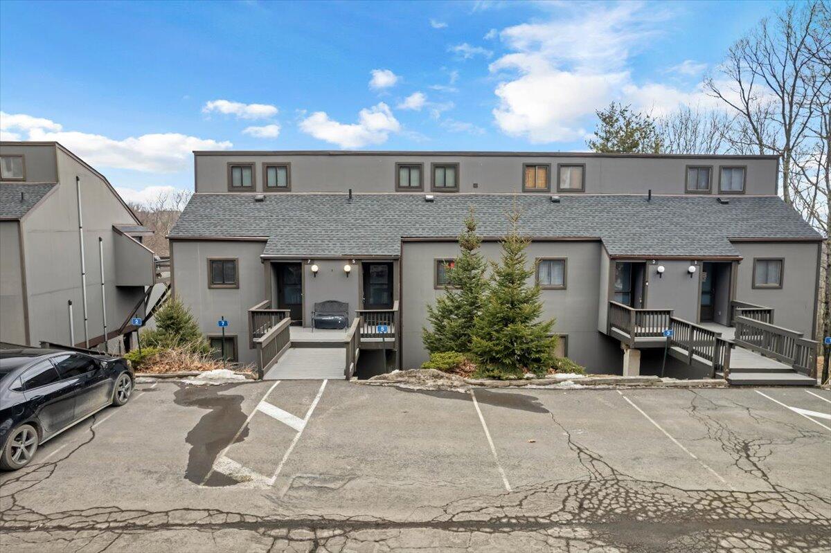 5 Middle Village Way, Tannersville, Pennsylvania image 3