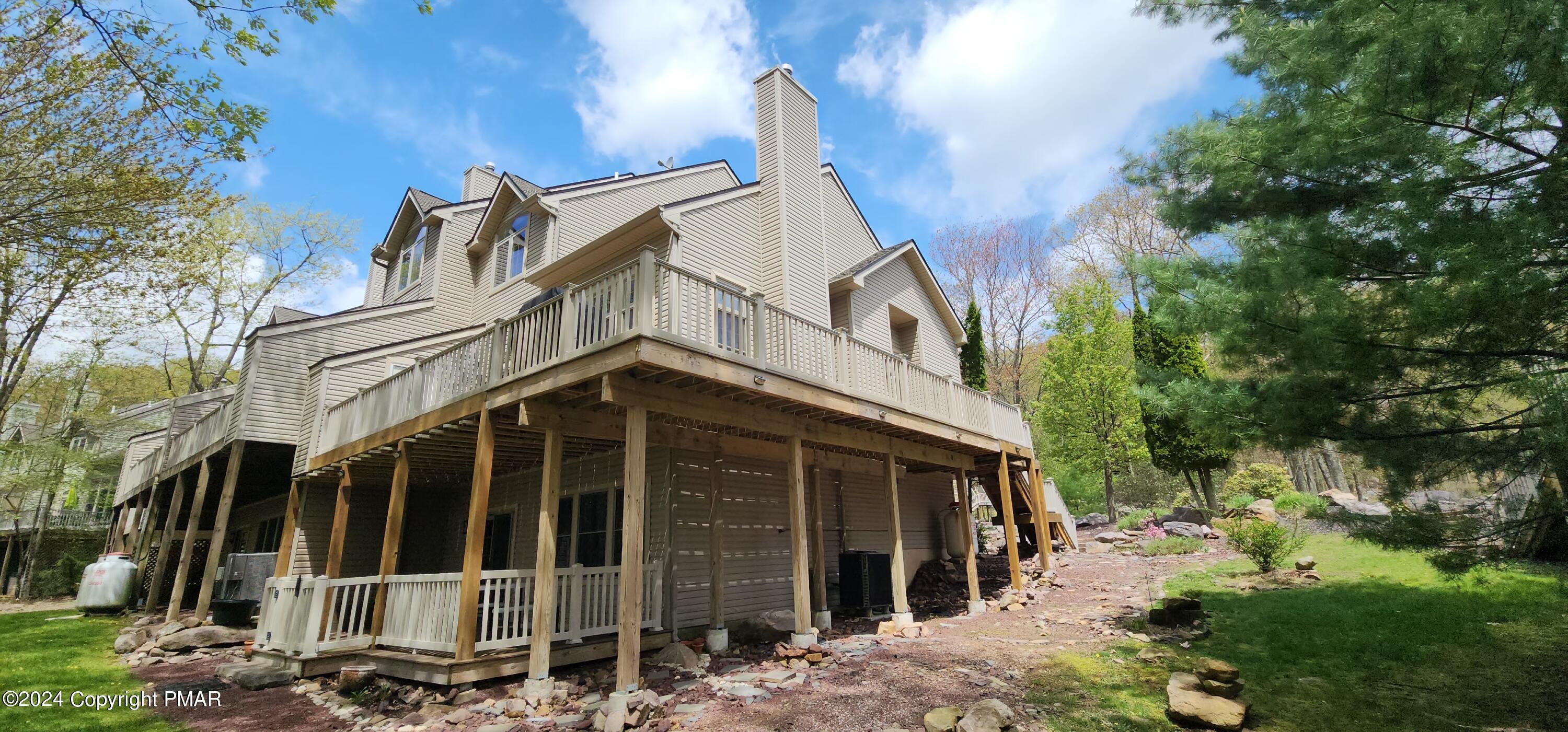 42 Mountainwoods Drive