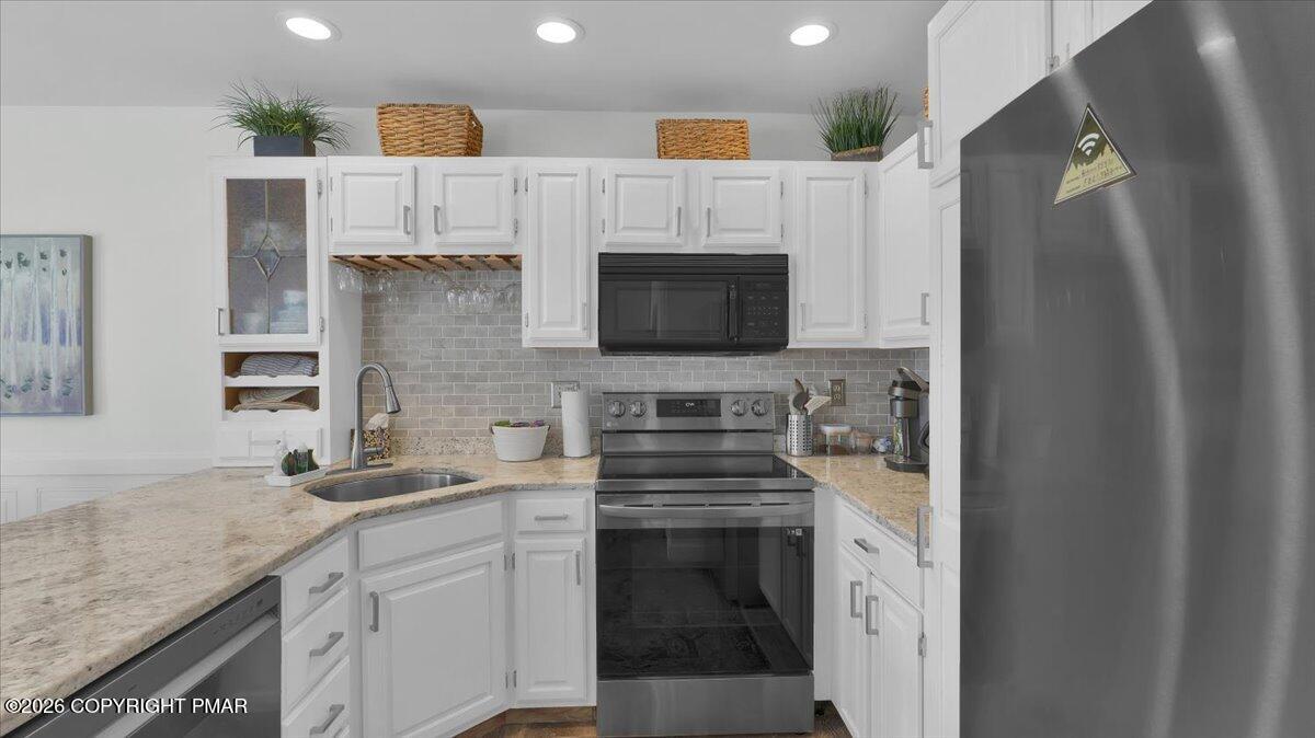 22 Mountainwoods Drive