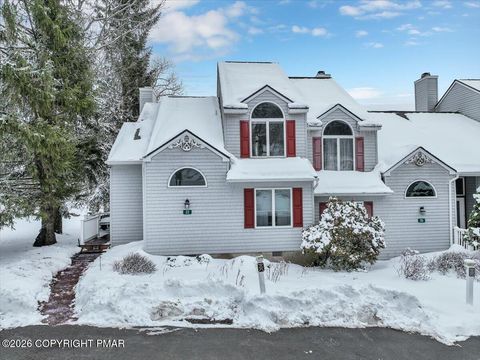 22 Mountainwoods Drive Lake Harmony PA 18624