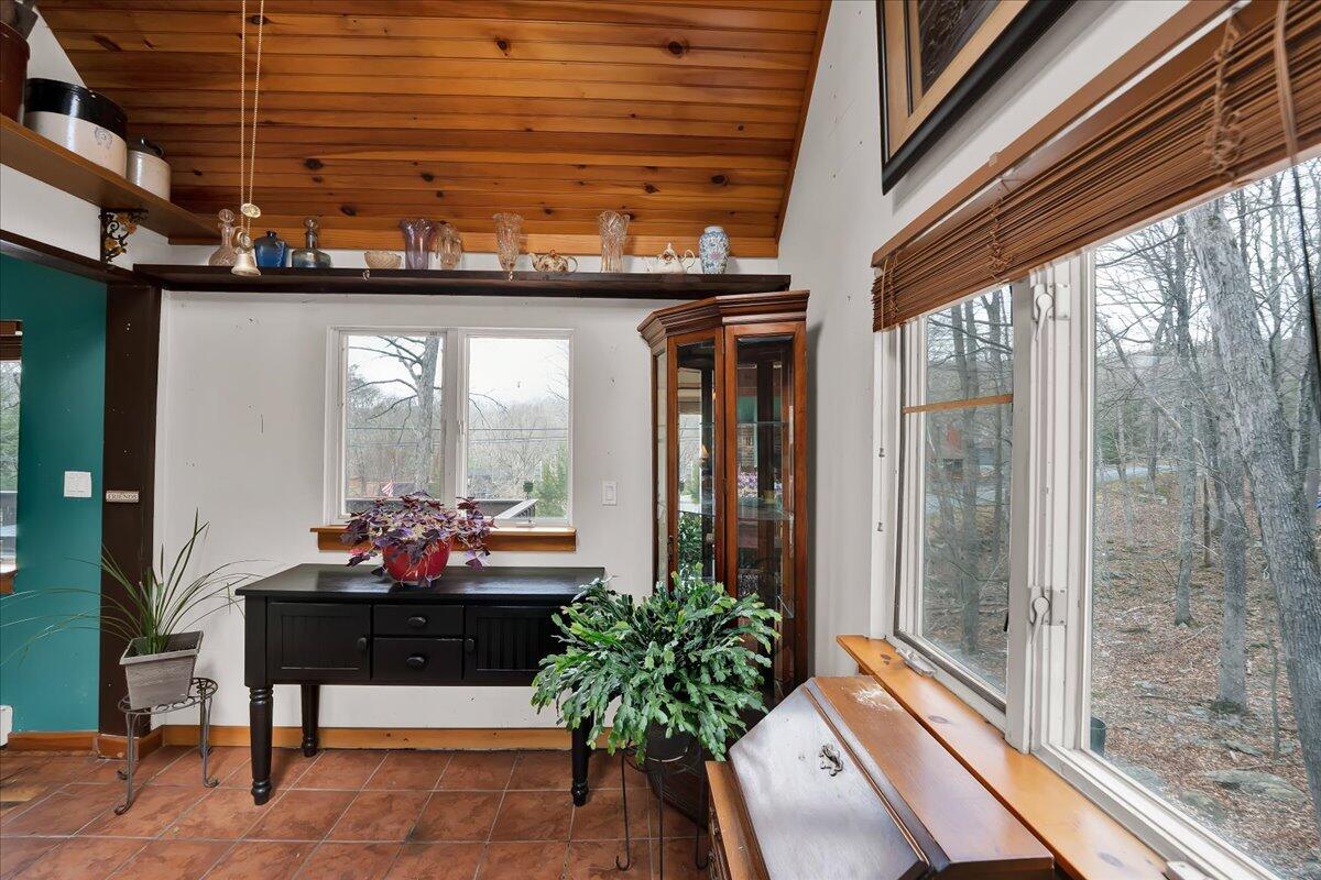 338 Canterbury Road, Bushkill, Pennsylvania image 21
