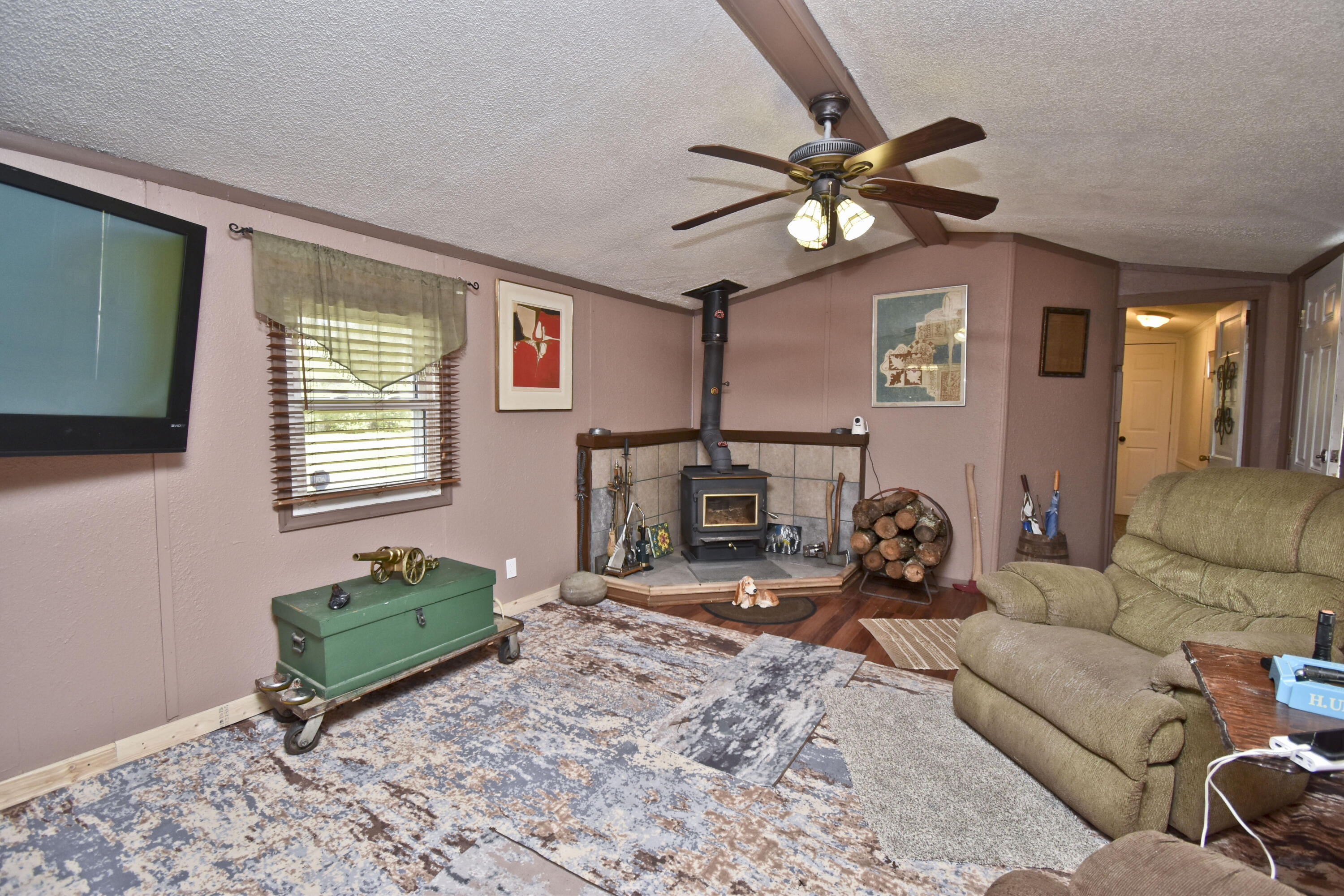 213 Blossom Lane, Blakeslee, Pennsylvania image 3