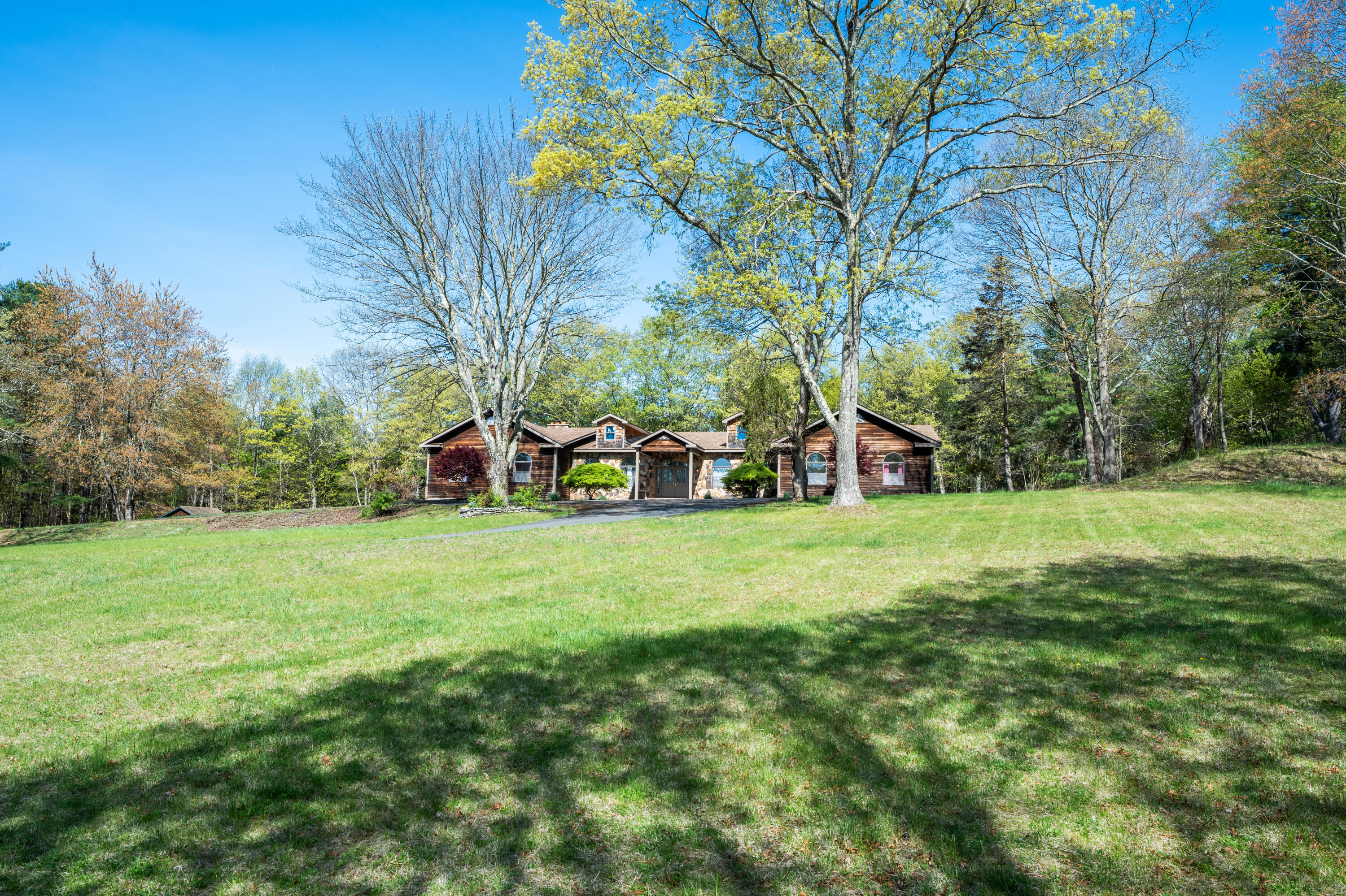 135 Conashaugh Road, Milford, Pennsylvania image 3