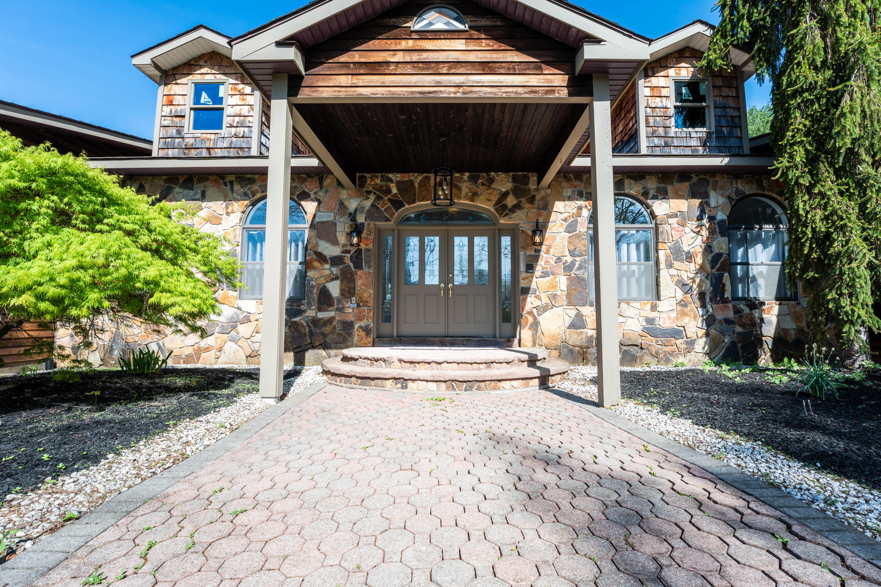 135 Conashaugh Road, Milford, Pennsylvania image 1