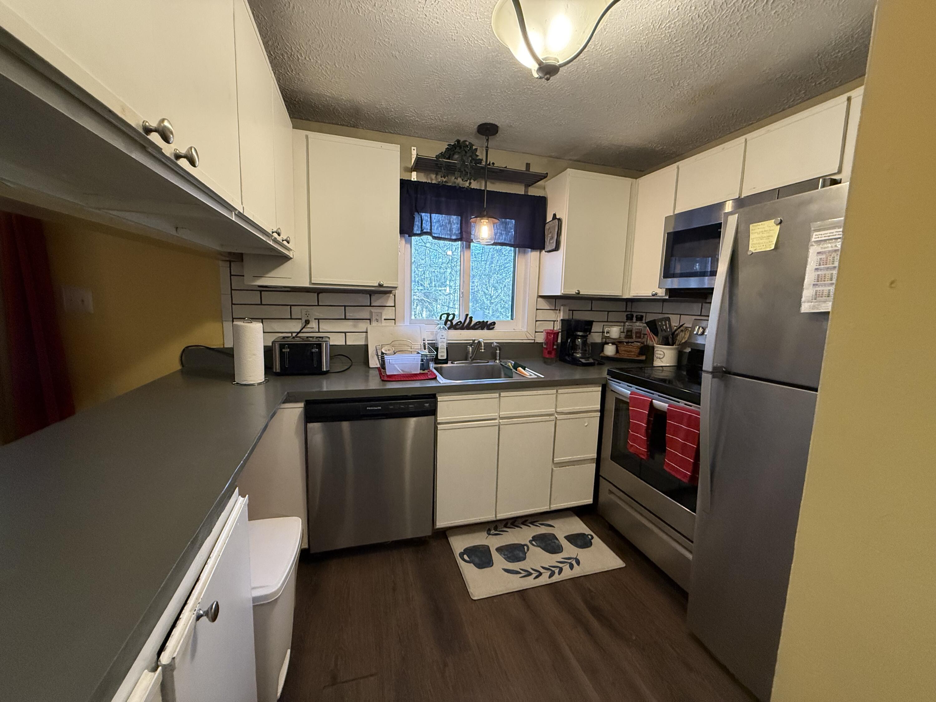 6261 Park Place, Tobyhanna, Pennsylvania image 50