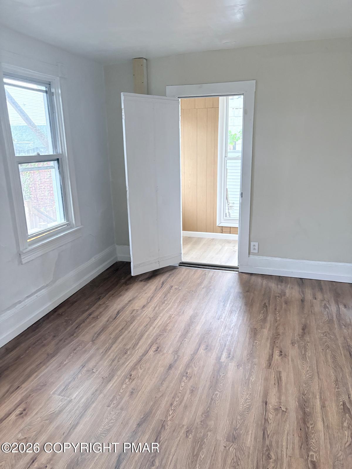 215 W Coal Street