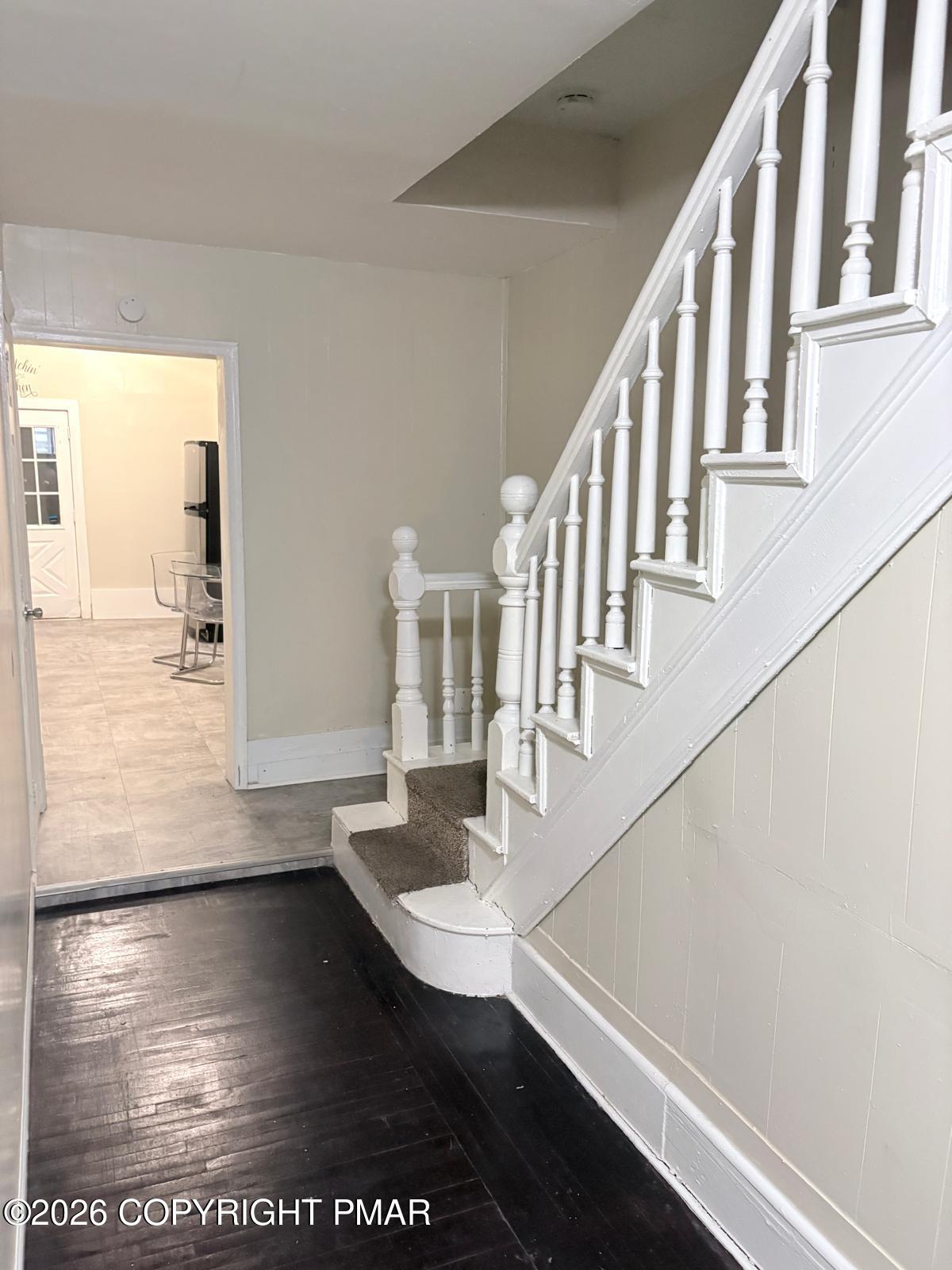 215 W Coal Street