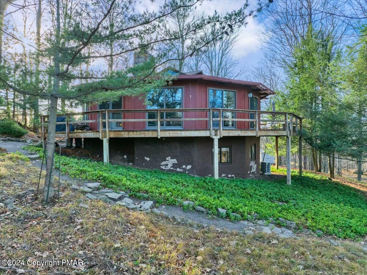 360 Fawn Road, Pocono Lake, Pennsylvania image 29