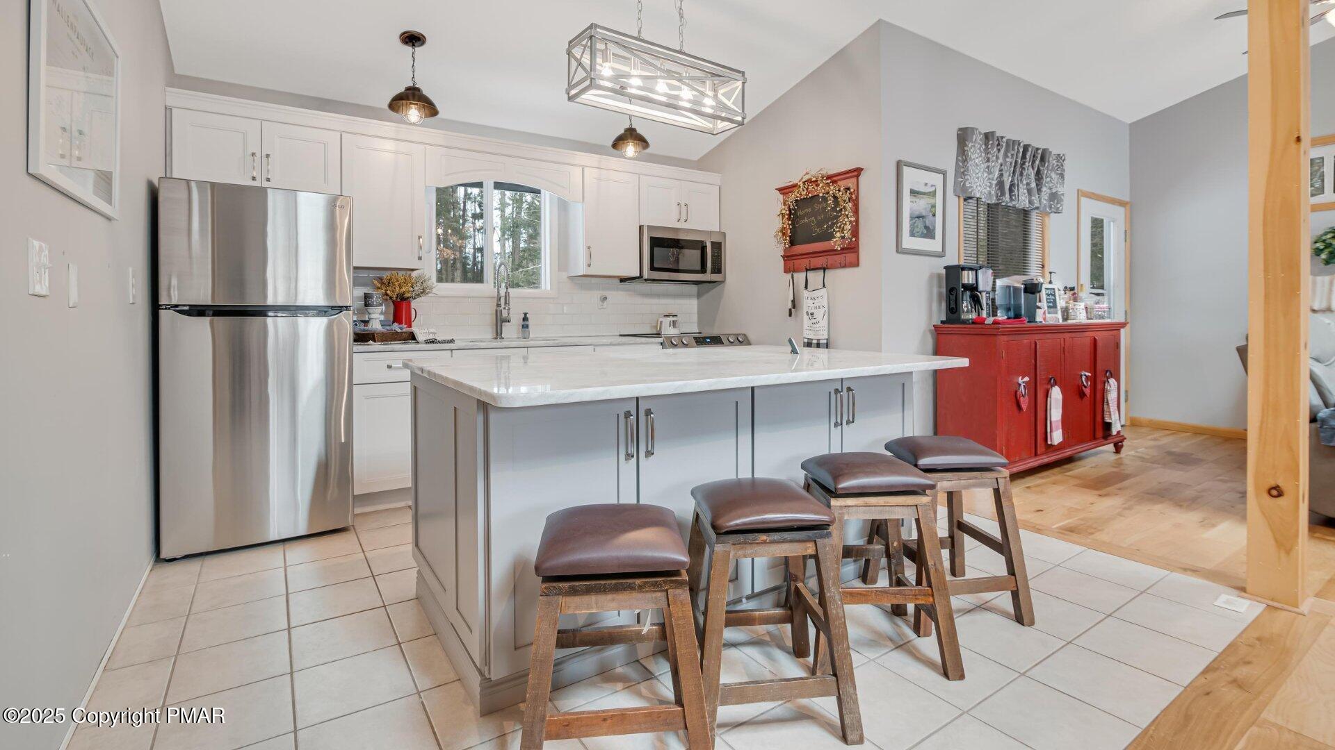 128 Terrace Drive, Lakeville, Pennsylvania image 13