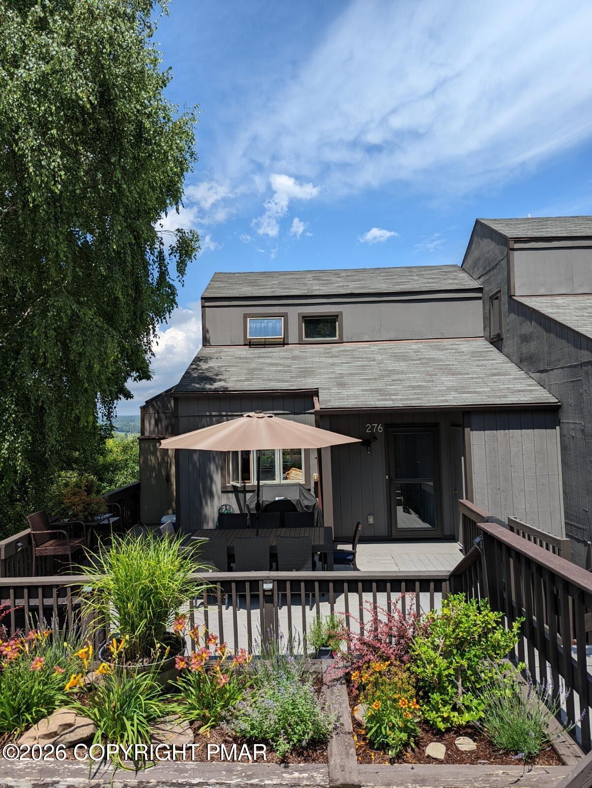 276 Overlook Way