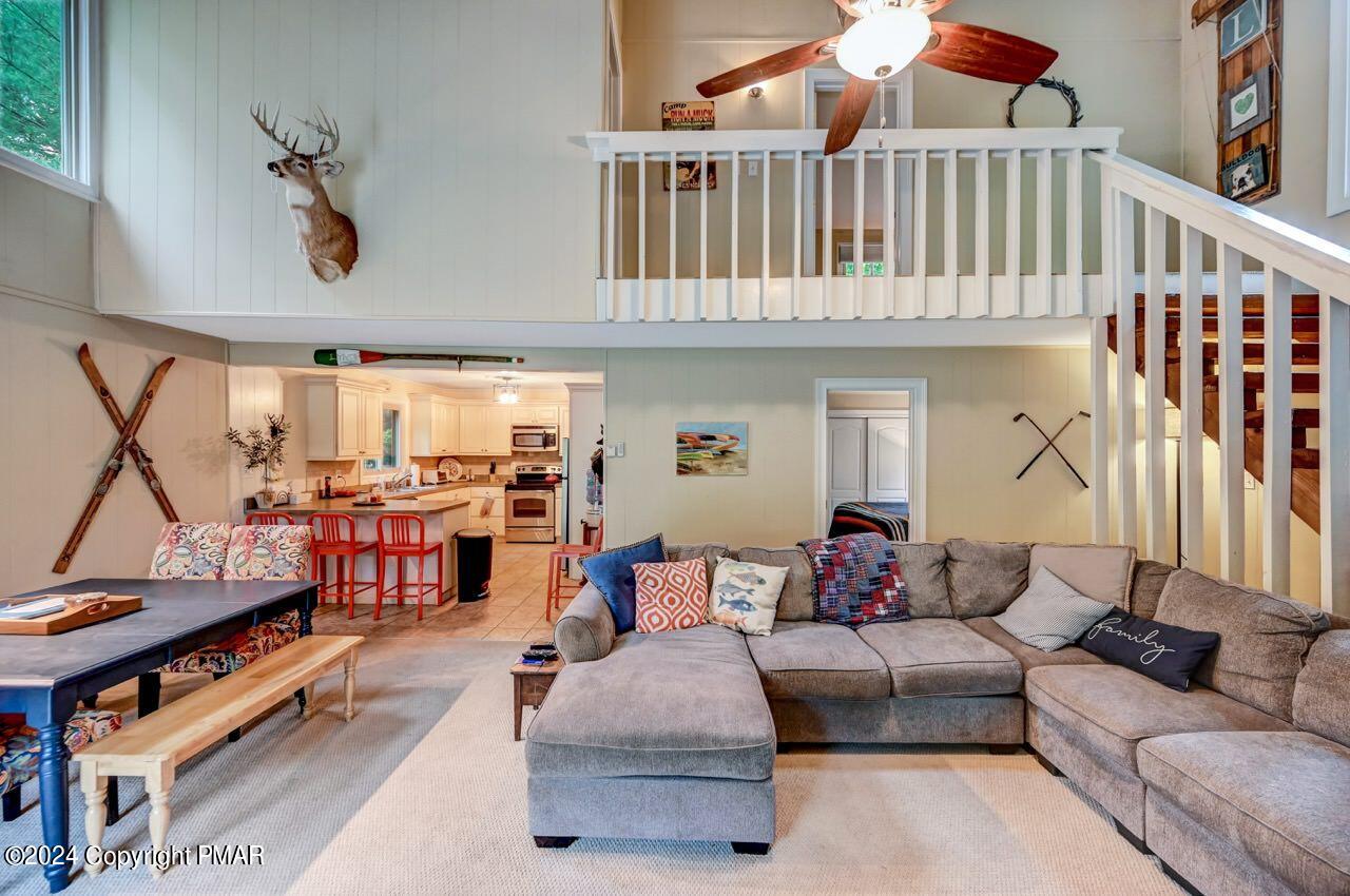 1233 Clear Pond Road, Pocono Pines, Pennsylvania image 10