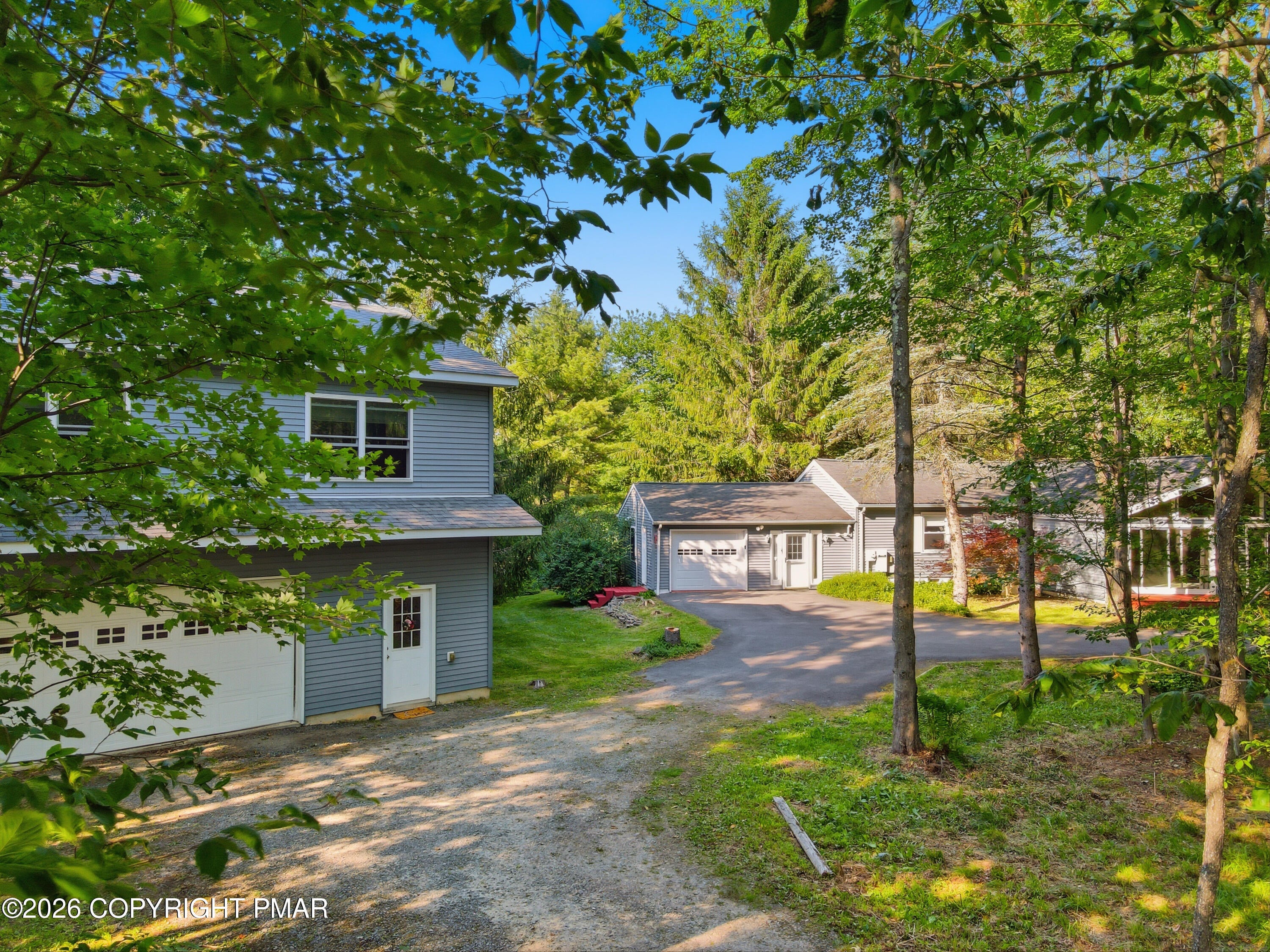 4180 Hickory Road