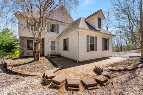 Homes For Rent - 117 Water Tower Circle<br/> East Stroudsburg, PA 18301