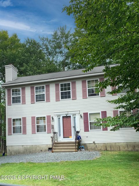 8866 Chipmunk Drive Tobyhanna PA 18466