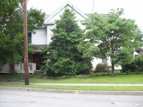 Multifamily For Sale - 315 E 3rd Street Street<br/> Bloomsburg, PA 17815