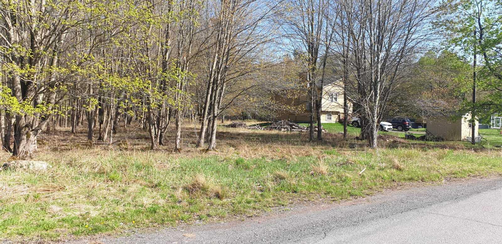 4065 Eagle Court, Lake Ariel, Pennsylvania image 2