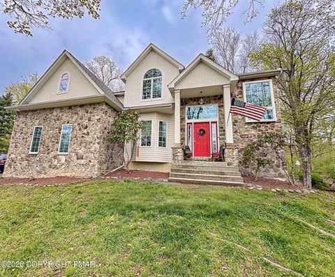Homes For Sale - 291 Fringe Drive<br/> East Stroudsburg, PA 18302