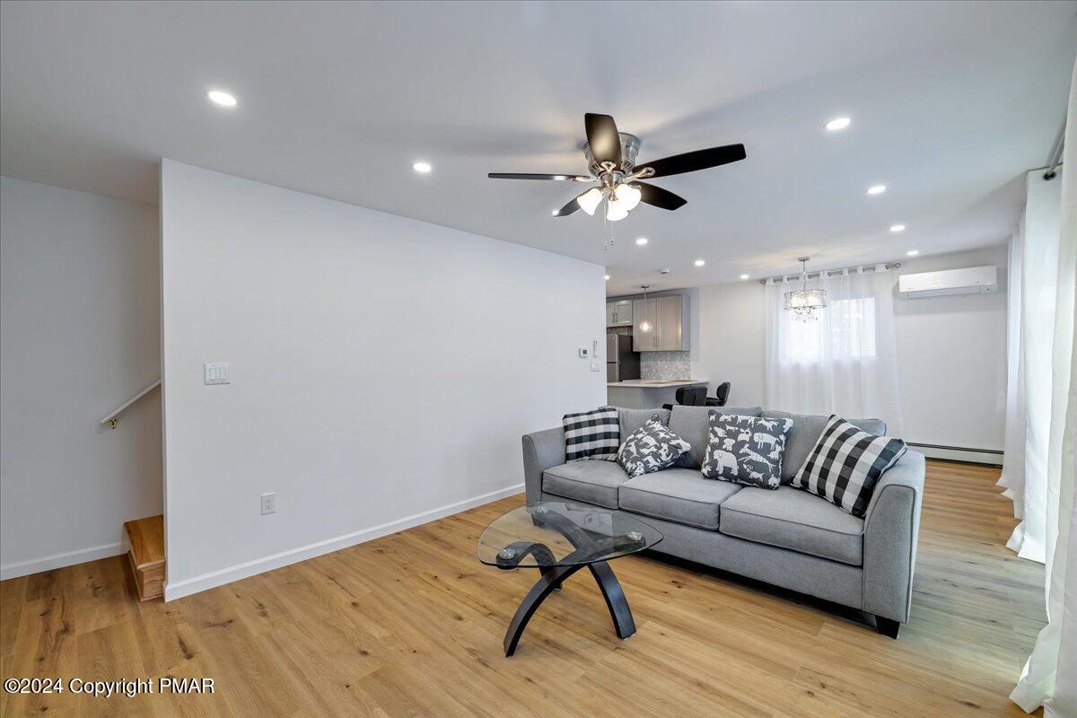 2744 Cleremont Drive, Tobyhanna, Pennsylvania image 13