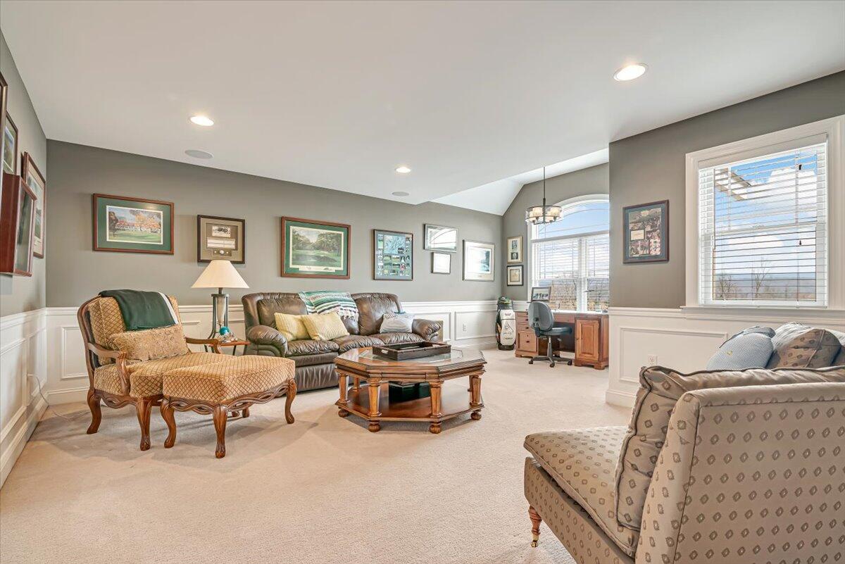 127 Old Kettle Court, Stroudsburg, Pennsylvania image 49
