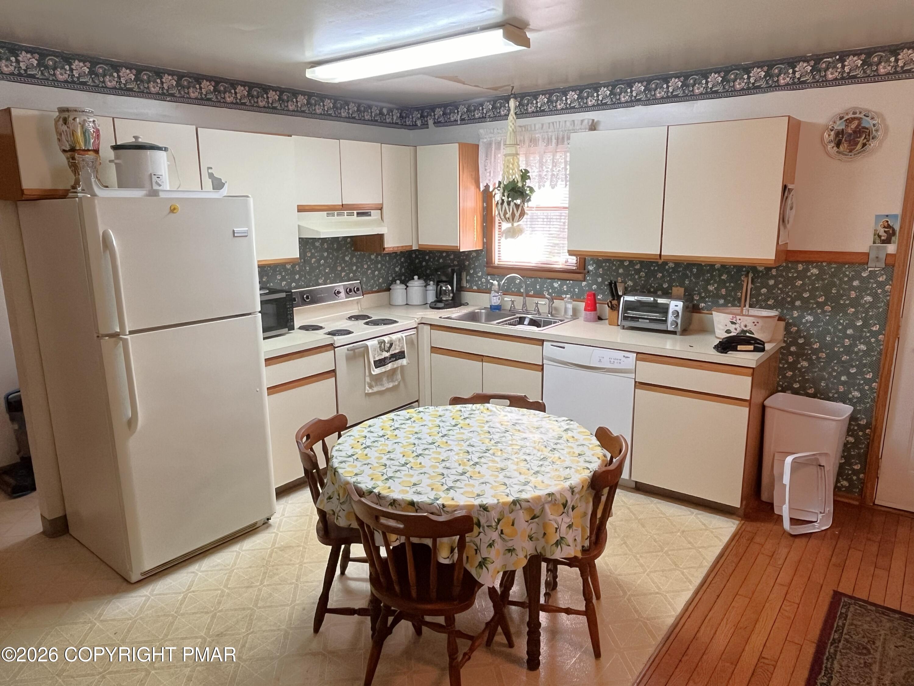 35 Hemlock Drive