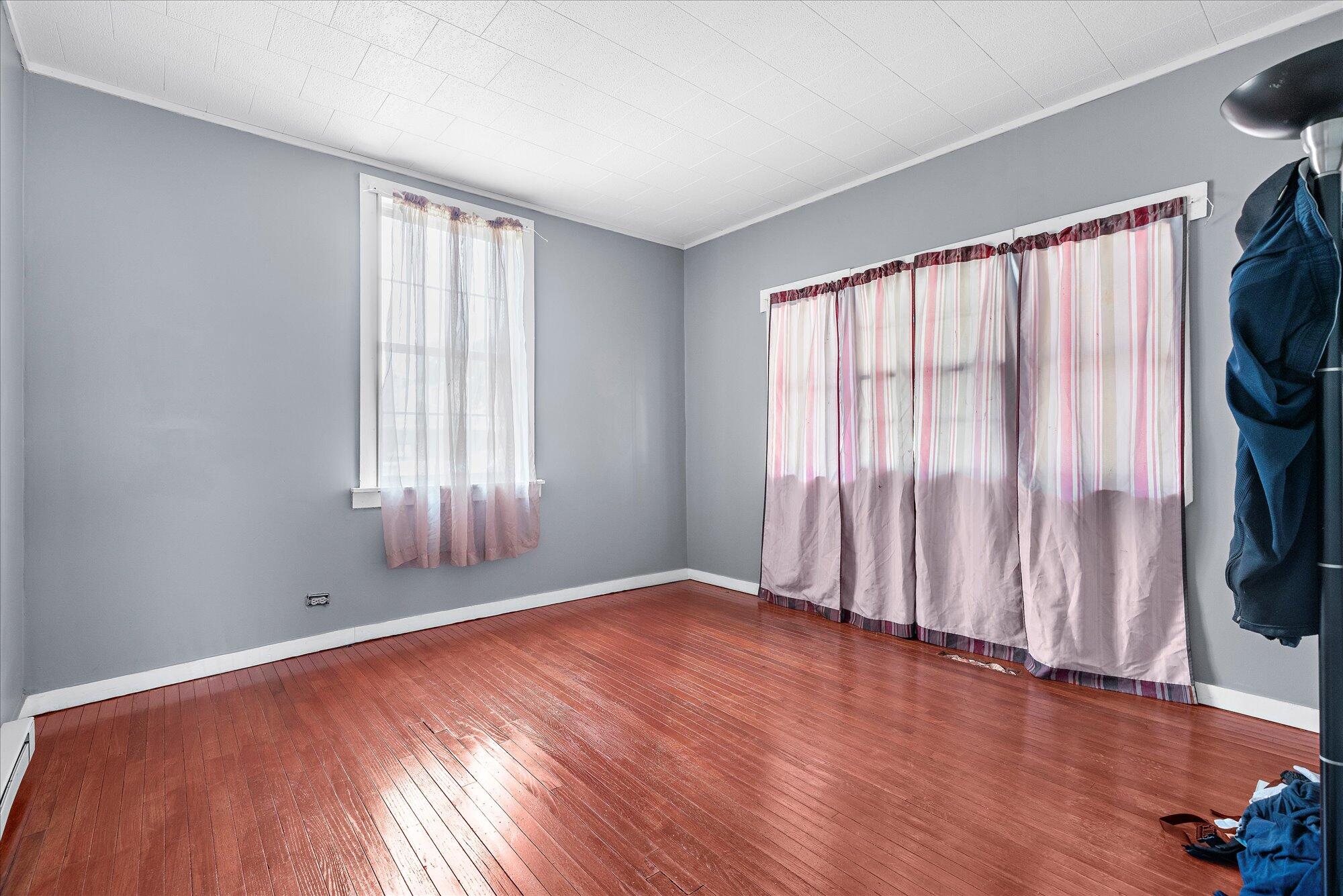 576 Peacock Street, Pottsville, Pennsylvania image 10