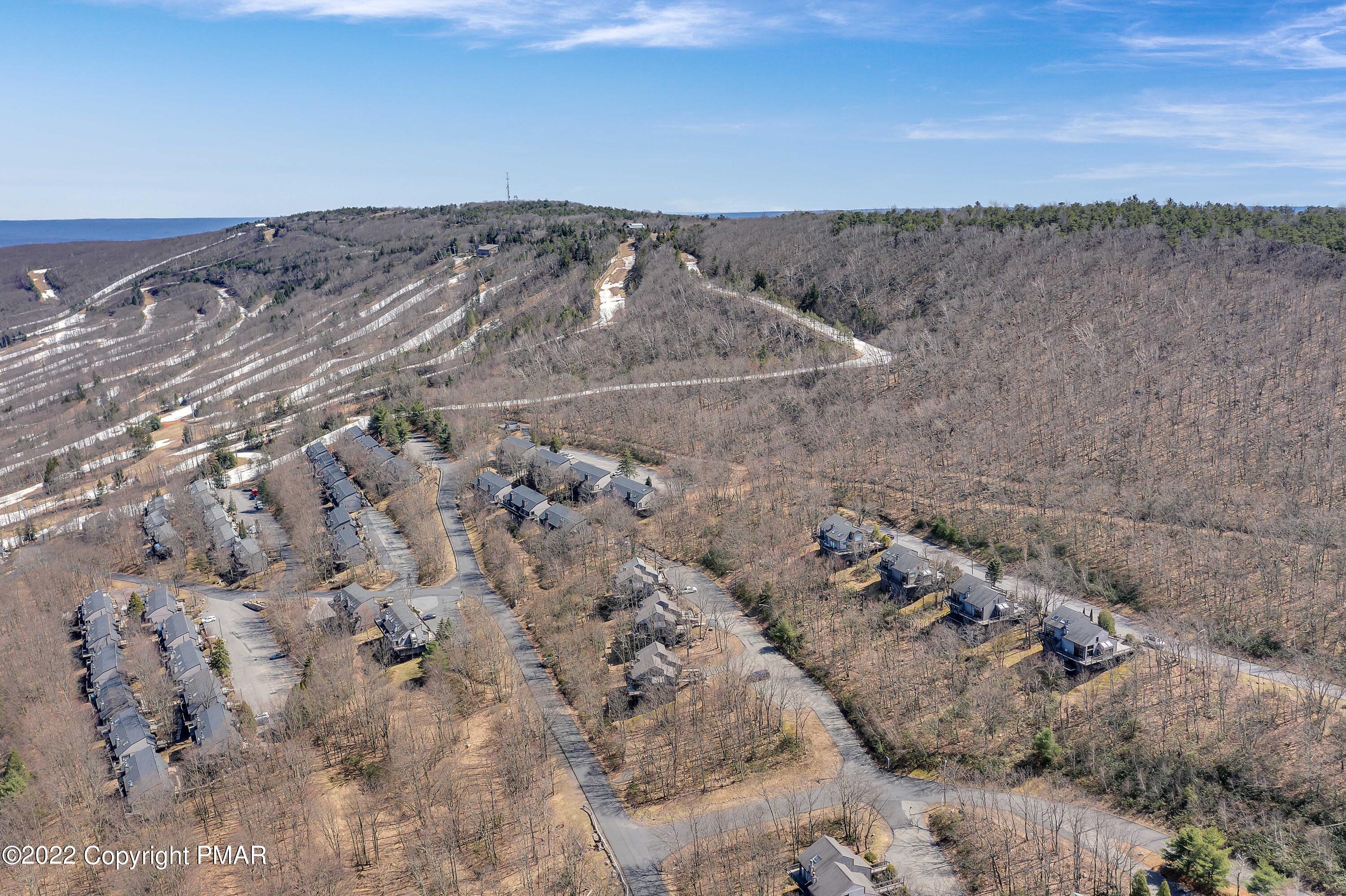269 Big Pocono Pass, Tannersville, Pennsylvania image 9